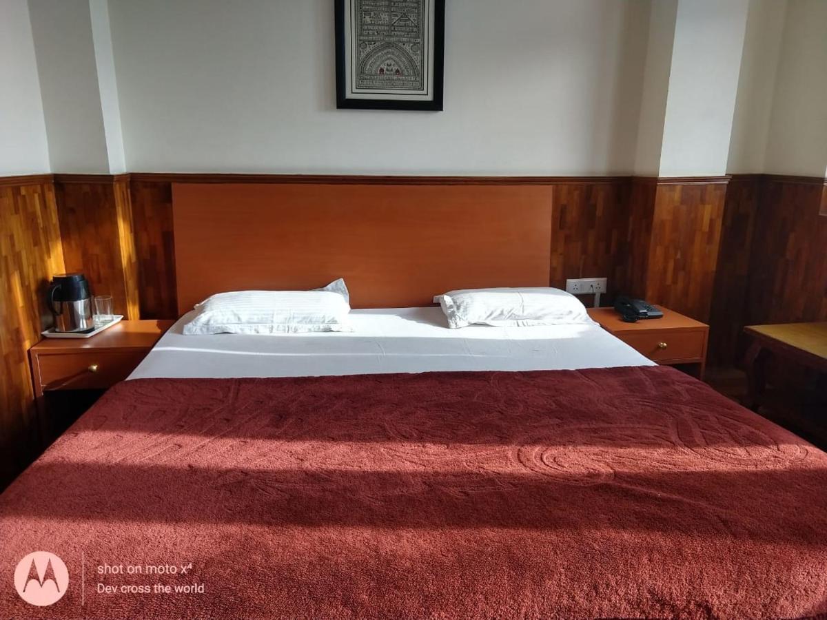 Bon Hotel Crystal Palace Gangtok Exterior photo